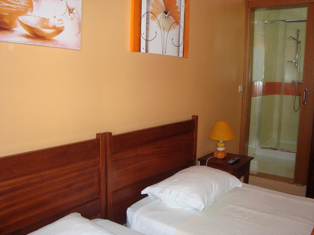 Hospedaria 5 Bicas Aveiro Extérieur photo